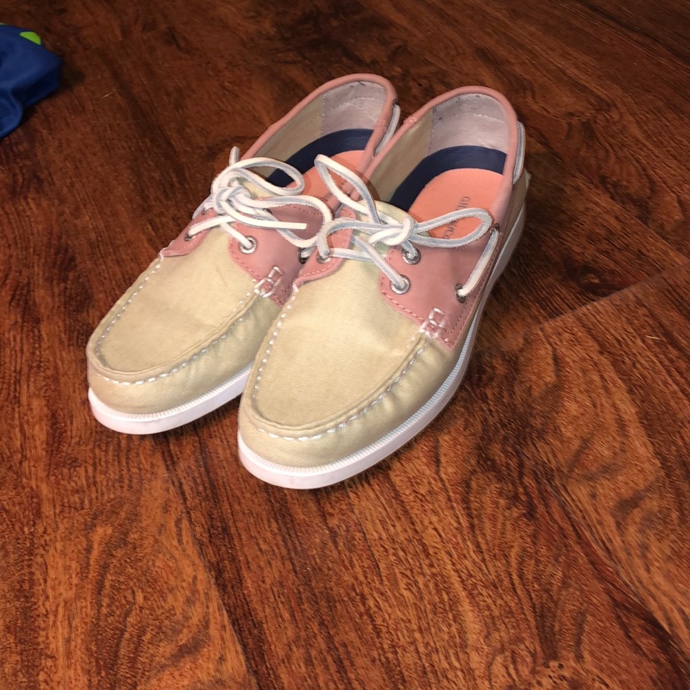G. H. Bass & Co. shoes - Picture 3 of 3
